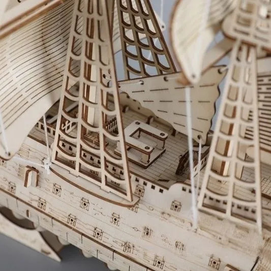 3D Wooden DlY Handmade Sailing Ship Assembled Model Sailboat Kit Puzzle Toy
